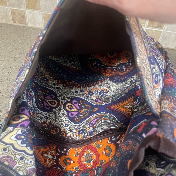 Ewedoos Yoga Mat Bag in Pattern Ancient Totem - Picture 4 of 6